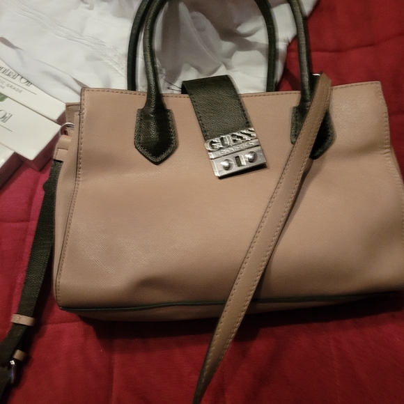 Purse - Picture 2 of 13